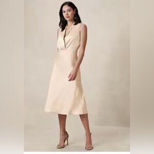 BANANA REPUBLIC SATIN V-NECK DRESS Sz 0 NWT